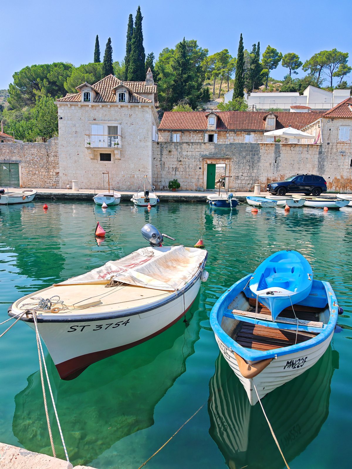 Fishing boats at Bobovišća