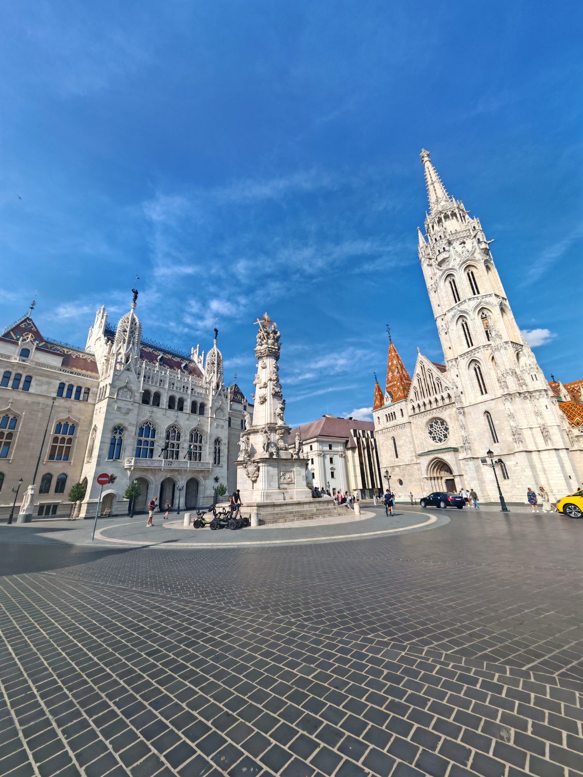 Matthias Church and its square